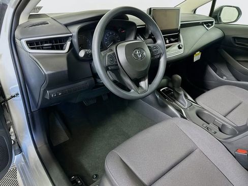 Certified 2025 Toyota Corolla LE image 10