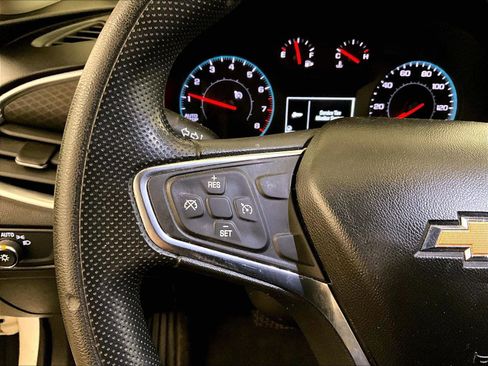 Used 2020 Chevrolet Malibu LT image 17
