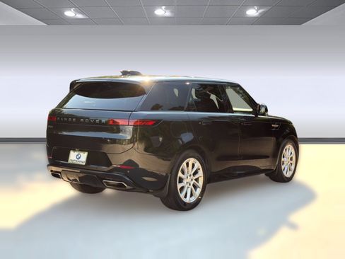 Used 2024 Land Rover Range Rover Sport Dynamic SE AWD/4WD image 9