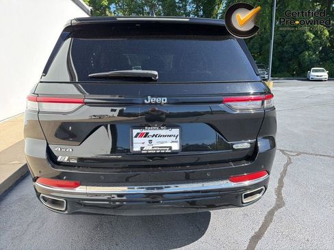 Certified 2022 Jeep Grand Cherokee Overland AWD/4WD image 12