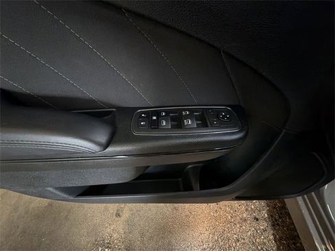 Used 2023 Dodge Charger R/T w/ Blacktop Package image 13