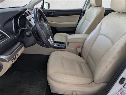 Used 2017 Subaru Legacy 2.5i Limited AWD/4WD image 17