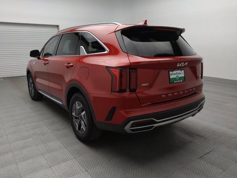 Used 2022 Kia Sorento S image 5