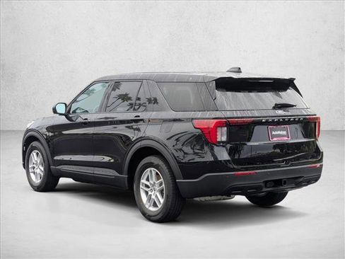 New 2026 Ford Explorer Active image 8