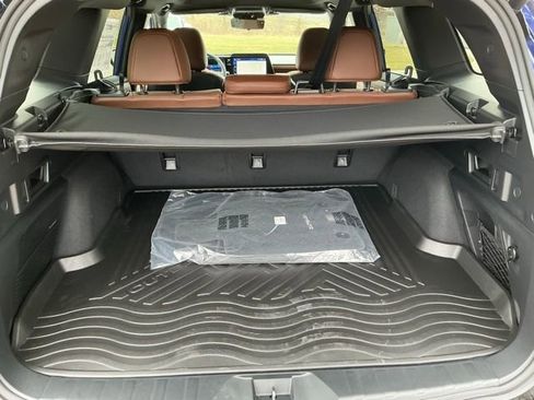 New 2026 Subaru Outback Touring AWD/4WD image 15