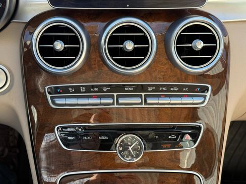 Used 2017 Mercedes-Benz C 300 4MATIC Sedan w/ Premium 3 Package image 14