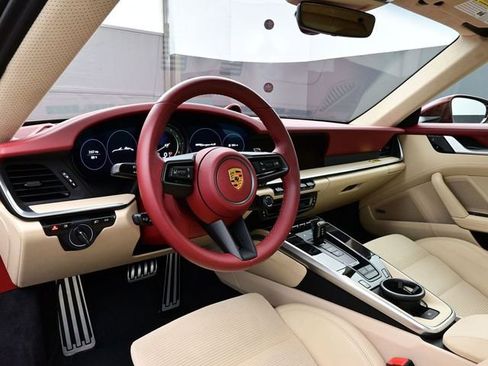 Certified 2021 Porsche 911 AWD/4WD image 4