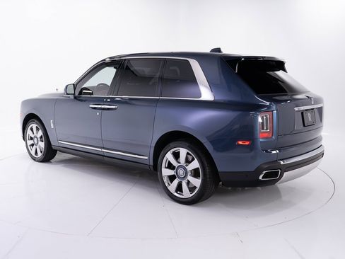 Certified 2020 Rolls-Royce Cullinan image 3