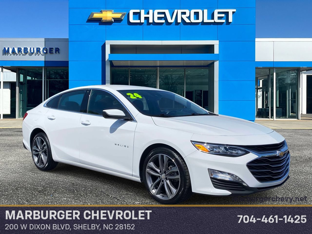 Used 2024 Chevrolet Malibu LT FWD image 1