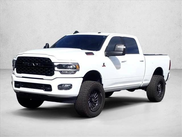 Used 2024 RAM 2500 Big Horn w/ Night Edition AWD/4WD image 6