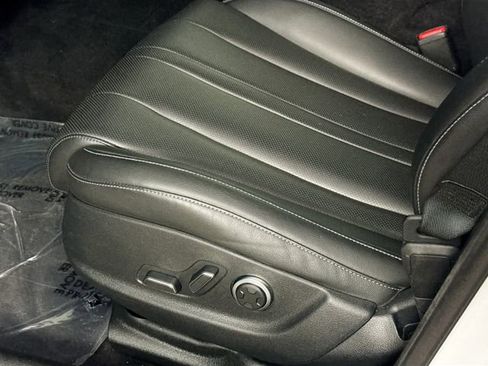 Used 2023 Genesis G80 2.5T image 23