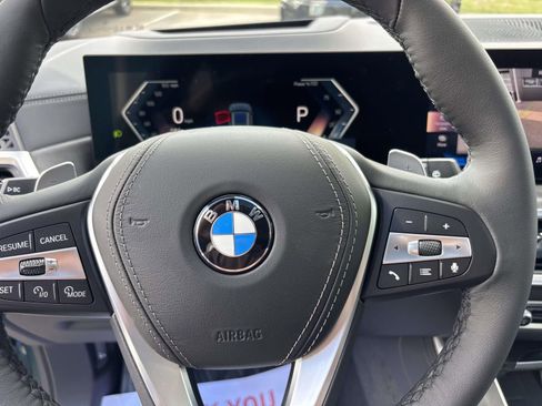 New 2026 BMW X5 xDrive40i w/ Premium Package AWD/4WD image 16