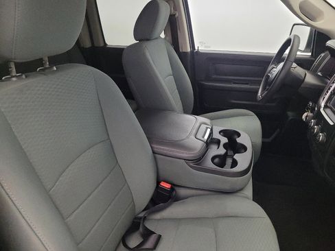 Used 2017 RAM 1500 Express image 21