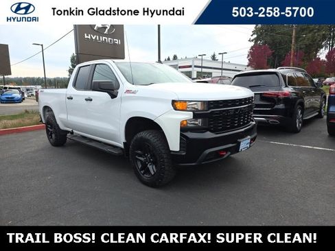 Used 2019 Chevrolet Silverado 1500 Custom Trail Boss image 2
