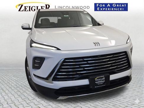 New 2026 Buick Enclave Preferred w/ LPO, Floor Liner Package FWD image 4