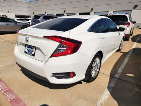 Used 2017 Honda Civic LX image 4