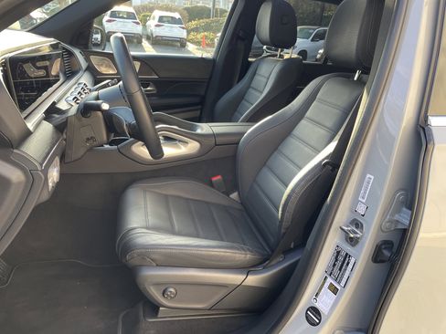 Certified 2025 Mercedes-Benz GLE 450 4MATIC image 21