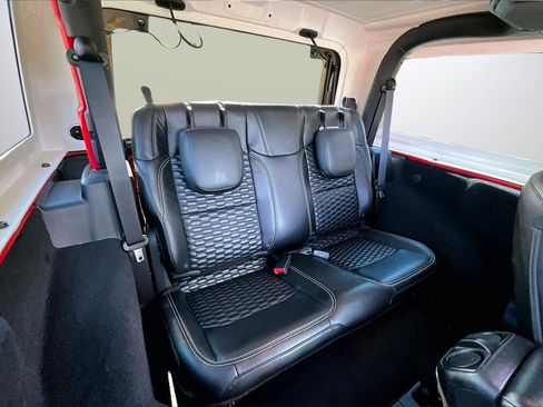 Used 2020 Jeep Wrangler Sport image 21