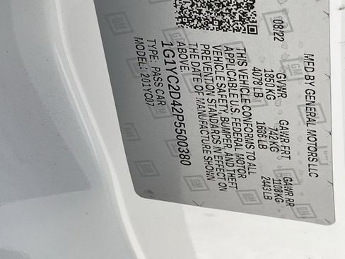 Used 2023 Chevrolet Corvette Stingray Premium Cpe w/ Z51 Performance Package image 38