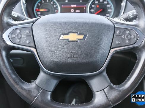 Used 2022 Chevrolet Traverse LT image 28