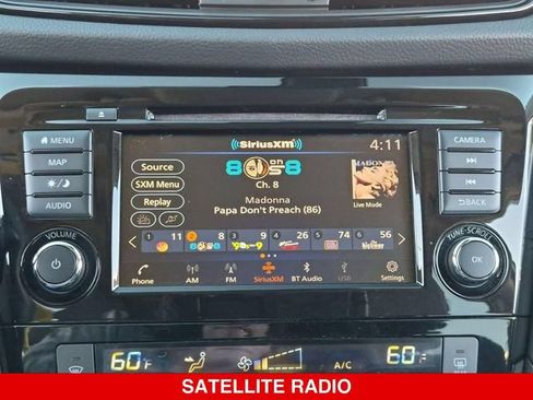 Used 2018 Nissan Rogue SL w/ Premium Package AWD/4WD image 23