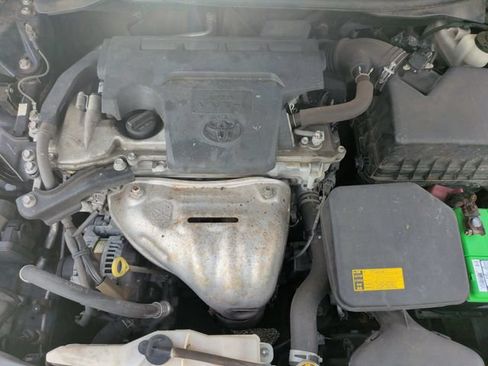 Used 2012 Toyota Camry LE FWD image 28