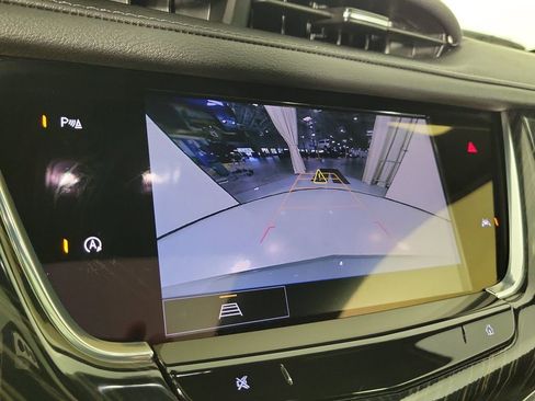 Used 2025 Cadillac XT6 Premium Luxury FWD image 27