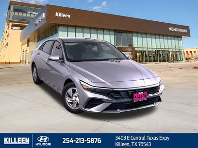 Used 2024 Hyundai Elantra SE