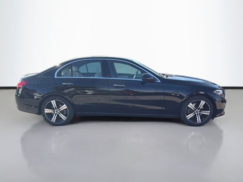 Used 2025 Mercedes-Benz C 300 Sedan image 2