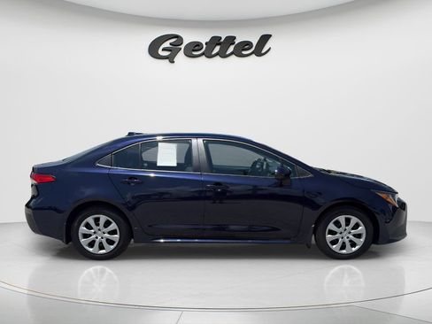 Certified 2022 Toyota Corolla LE w/ Carpet Mat Package (TMS) FWD image 4