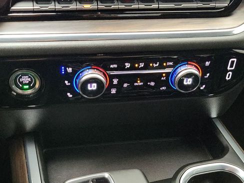 Certified 2024 GMC Sierra 1500 SLT w/ SLT Premium Package image 14