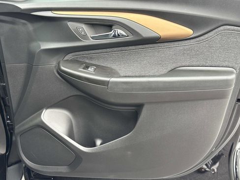 Used 2023 Chevrolet TrailBlazer ACTIV image 18