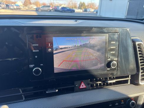 Used 2023 Kia Sportage LX image 24