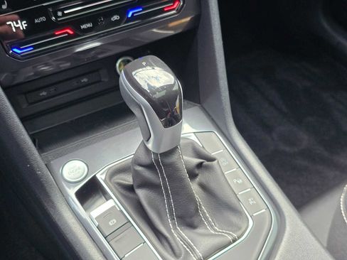 Used 2023 Volkswagen Tiguan SEL R-Line AWD/4WD image 40