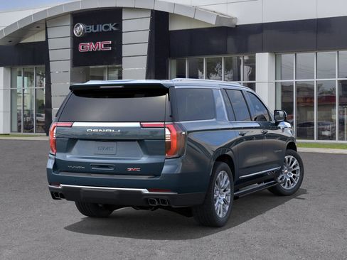 New 2026 GMC Yukon XL Denali w/ Sun & Power Step Package image 4