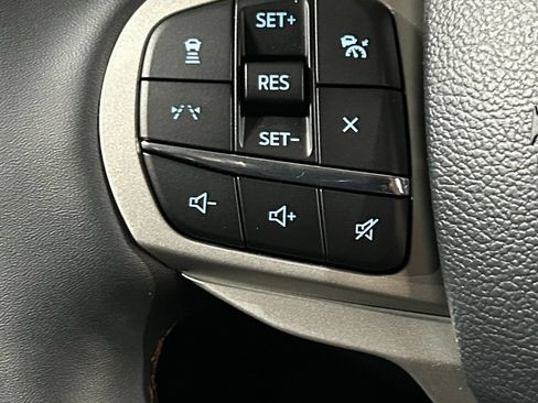 New 2026 Ford Explorer Active w/ Active Comfort Package AWD/4WD image 79