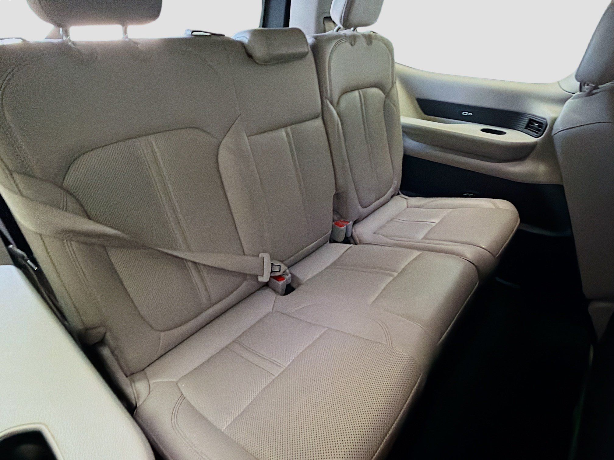 Used 2022 Jeep Wagoneer Series II AWD/4WD image 14