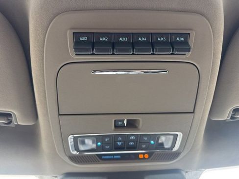 New 2026 Ford F450 Platinum w/ Platinum Plus Package image 52