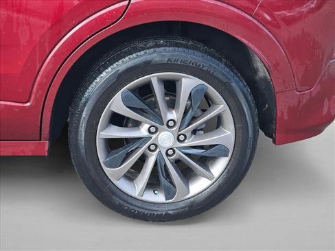 Used 2022 Buick Encore GX Select w/ Sport Touring Package image 5