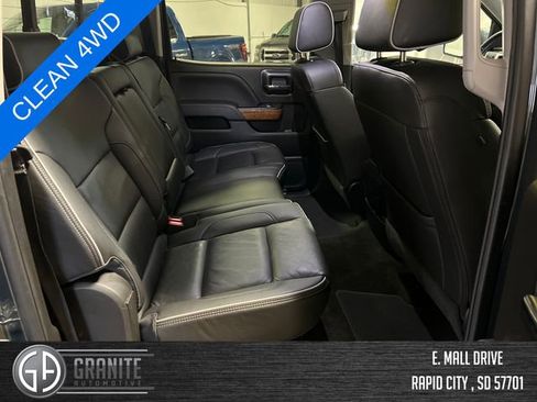 Used 2018 Chevrolet Silverado 1500 High Country image 36