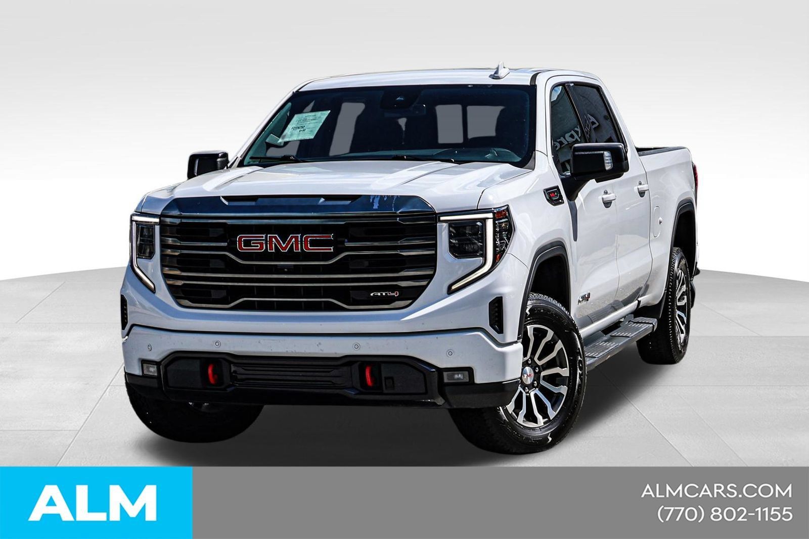 Used 2023 GMC Sierra 1500 AT4 w/ AT4 Preferred Package AWD/4WD image 1