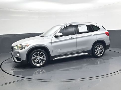 Used 2017 BMW X1 xDrive28i image 8