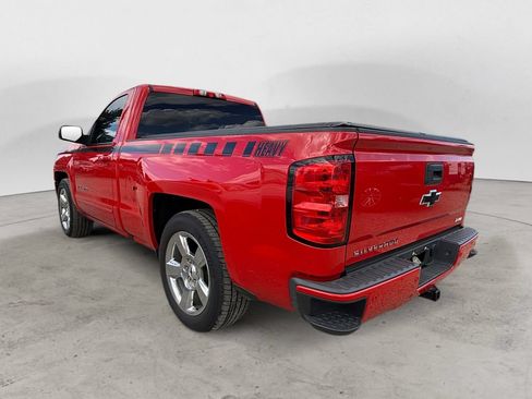 Used 2017 Chevrolet Silverado 1500 LT w/ LT Convenience Package AWD/4WD image 2