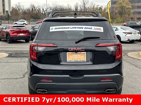 Used 2021 GMC Acadia SLE w/ Driver Convenience Package image 3