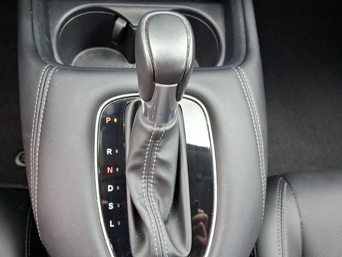 Certified 2024 Honda HR-V EX-L image 15