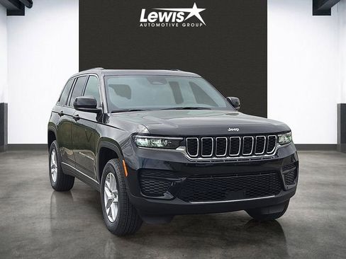 New 2026 Jeep Grand Cherokee Laredo X AWD/4WD image 6