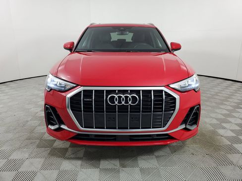 Certified 2022 Audi Q3 2.0T Premium w/ Convenience Package image 3