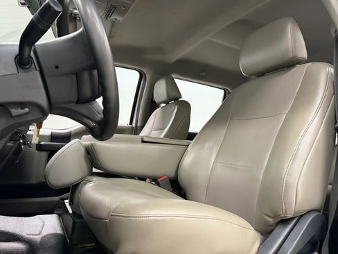 Used 2022 Ford F250 XL w/ Power Equipment Group AWD/4WD image 15