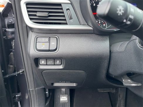 Used 2019 Kia Optima LX w/ LX Premium Package image 28