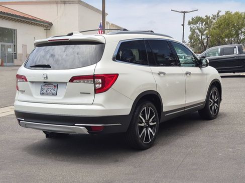 Used 2019 Honda Pilot Touring image 5